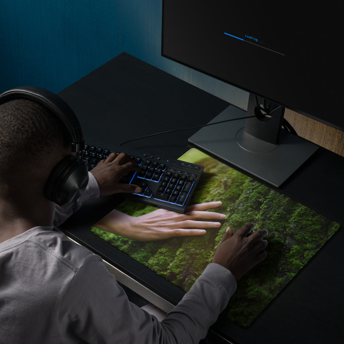 Gaming mouse pad